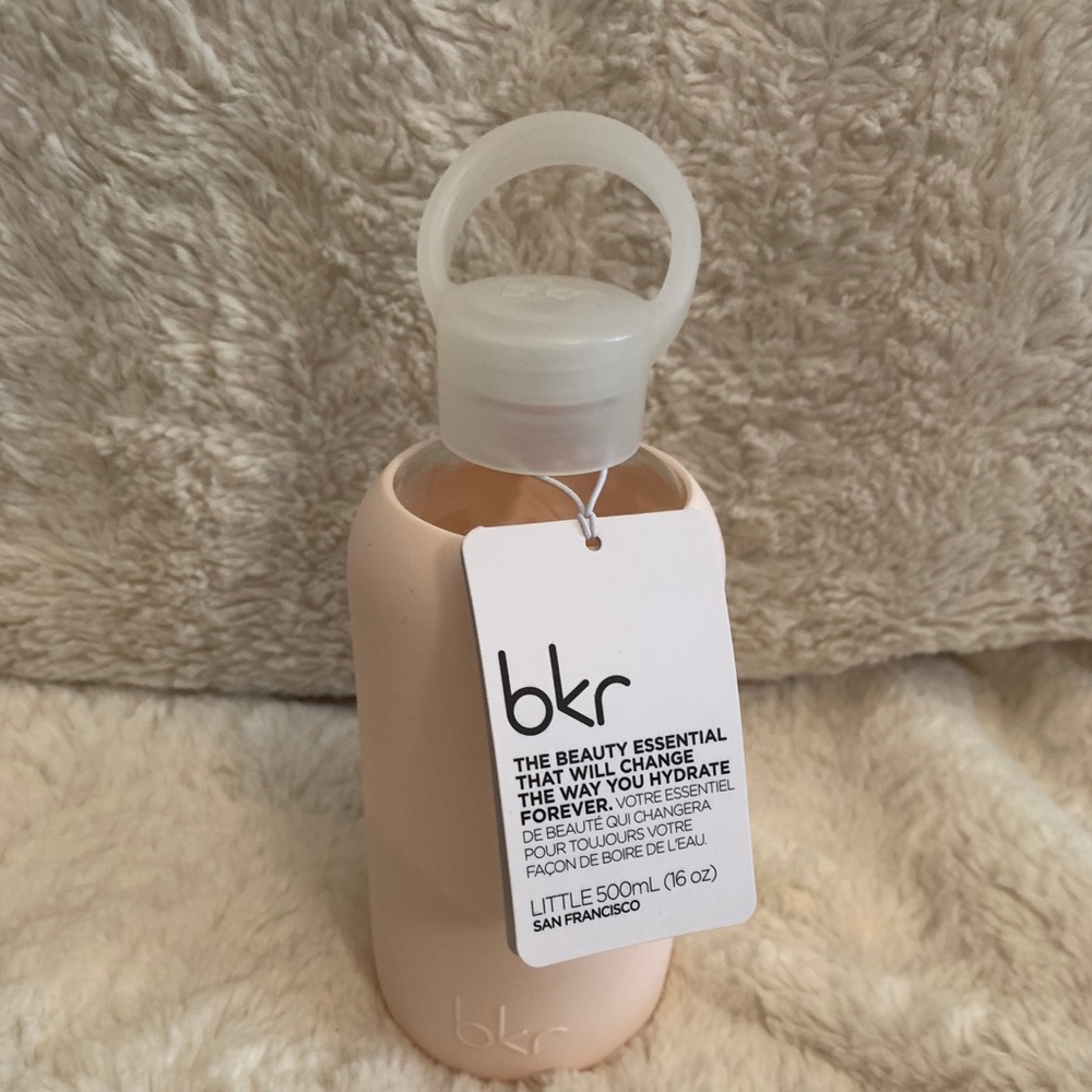 BKR Glass Water Bottle Little 500 ML (16 oz) in TUTU Pale Blush Pink